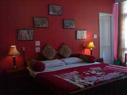 Goroomgo Deluxe Ankur Lake View Nainital
