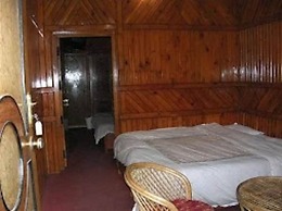 Goroomgo Deluxe Ankur Lake View Nainital