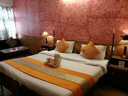 Goroomgo Deluxe Ankur Lake View Nainital