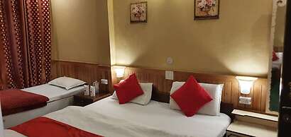 Goroomgo Deluxe Ankur Lake View Nainital