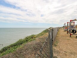 91 Waterside Park