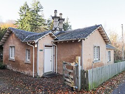 Cormack Lodge - Brodie Castle