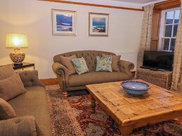 Paye House - Cromarty