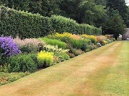 Beechgrove Cottage - Pitmedden Gardens