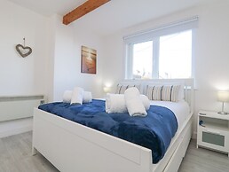 The Beach Hut