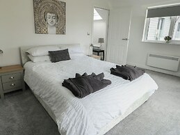 4 Parc Delfryn