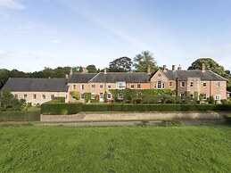 Lady Pond Retreat
