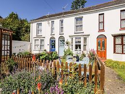 2 Linden Terrace