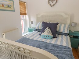 2 Linden Terrace