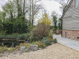The Courtyard - Hilltop Barn