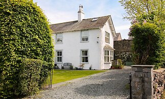 Crow Cottage