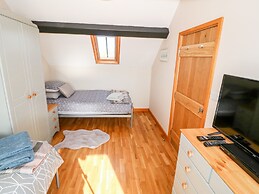 Min-y-rhos