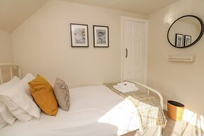 Pumphouse Cottage