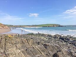 3 Rock Cottages