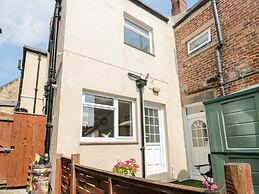 1A Chantry Place