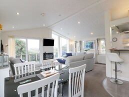 Oyster Bay Lodge