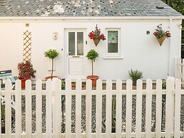 Love Cottage