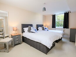 12 Combehaven