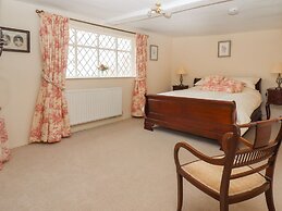Top Farm House