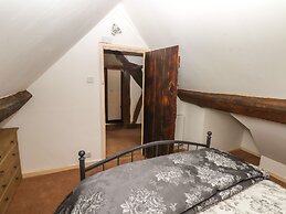 Top Farm House