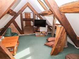 Top Farm House