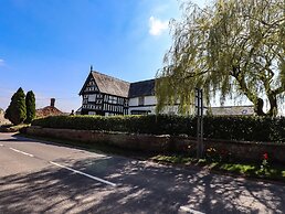 Top Farm House