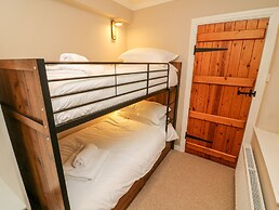 End Cottage