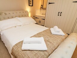 End Cottage