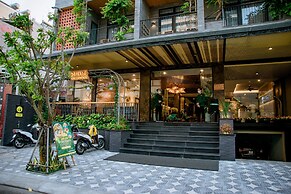 Chi House Danang