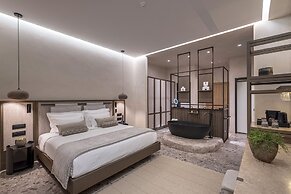 Aeonic Suites and Spa