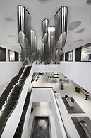Aeonic Suites and Spa