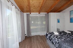Holiday House Cuvi