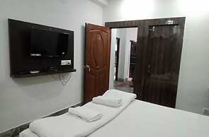 Goroomgo Puja Residency Kolkata