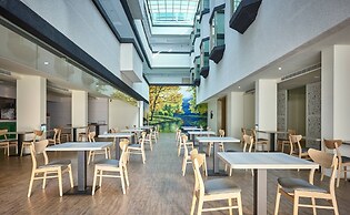 Oursea Hotel
