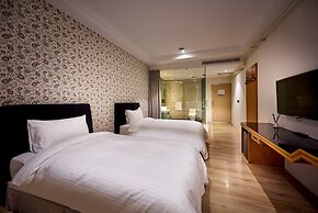 Oursea Hotel