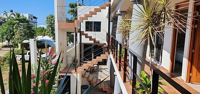 Carri Surf Studio