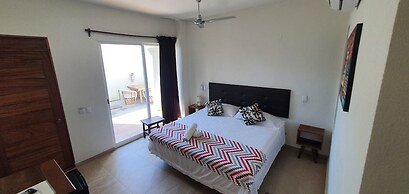 Carri Surf Studio