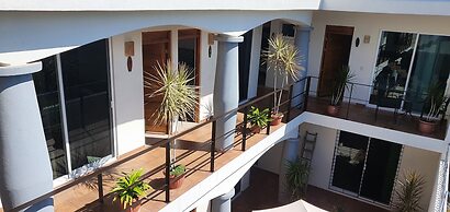 Carri Surf Studio