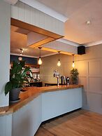 River Haven Hotel