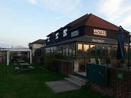 River Haven Hotel