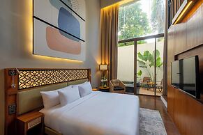 Kayumas Seminyak Resort