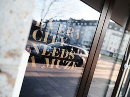 MUZE Hotel Düsseldorf - Handwritten Collection