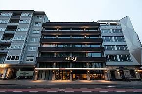 MUZE Hotel Düsseldorf - Handwritten Collection