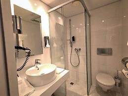 Koblenz Valley Hotel by Belvilla