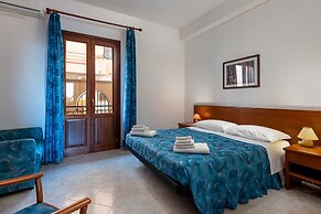 I Tre Golfi Beach Apartments