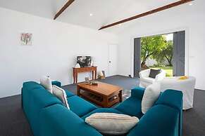 Waratah Up Douro - Your Innkeeper Mudgee
