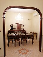 Rent Rooms in Nola na