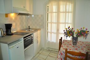 Apartments Maria With Pool - Agios Gordios Beach