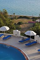 Apartments Maria With Pool - Agios Gordios Beach
