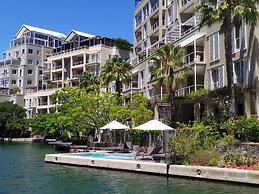 One Bedroom Apartment - Fully Equipped Waterfront Based